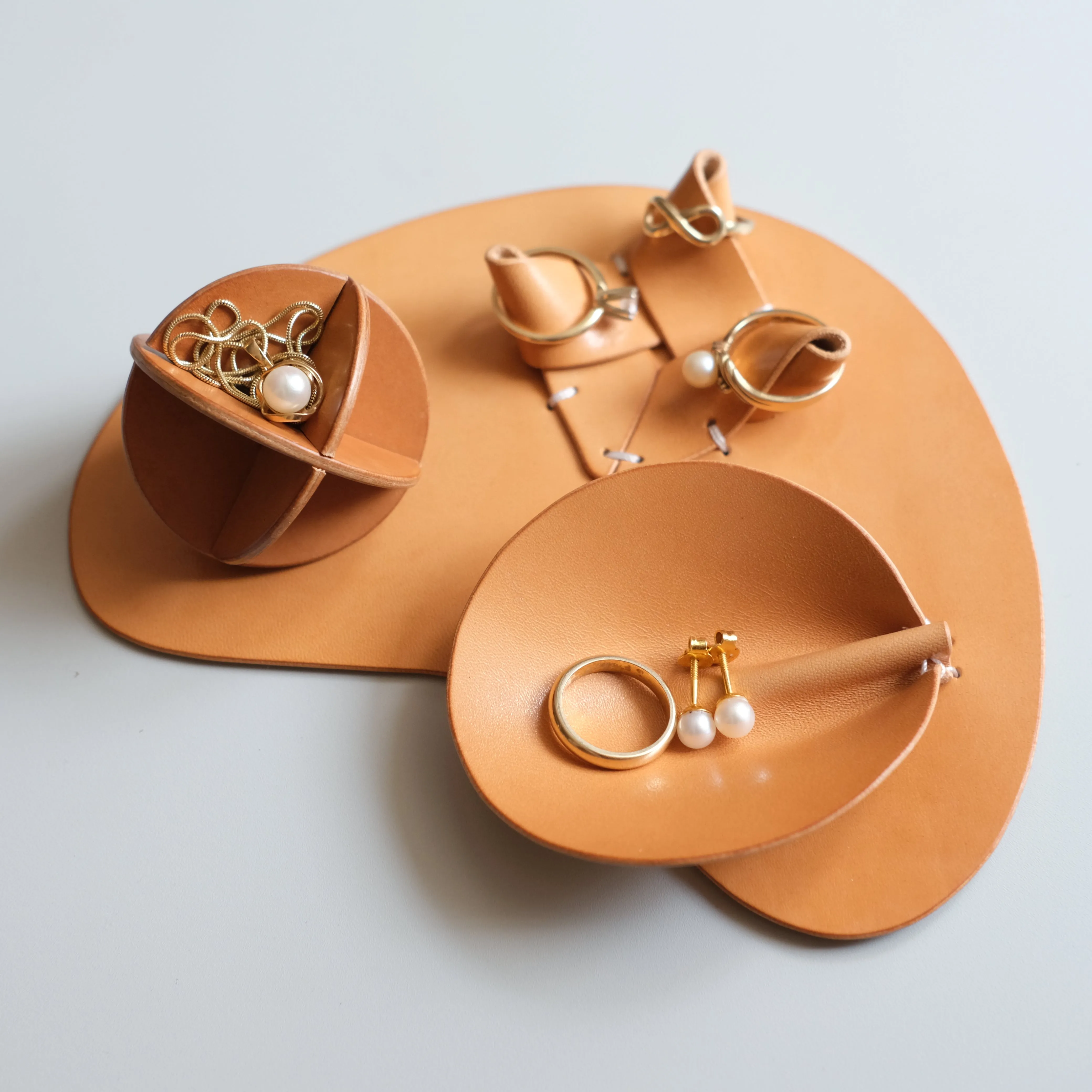 DS-016 The Corals Jewelry Tray Digital Pattern
