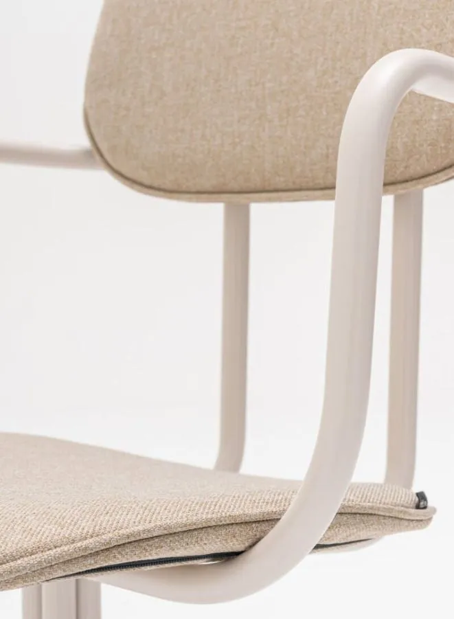 New School Upholstered Chair Fixed Headrest, Base with Castors (Customizable)